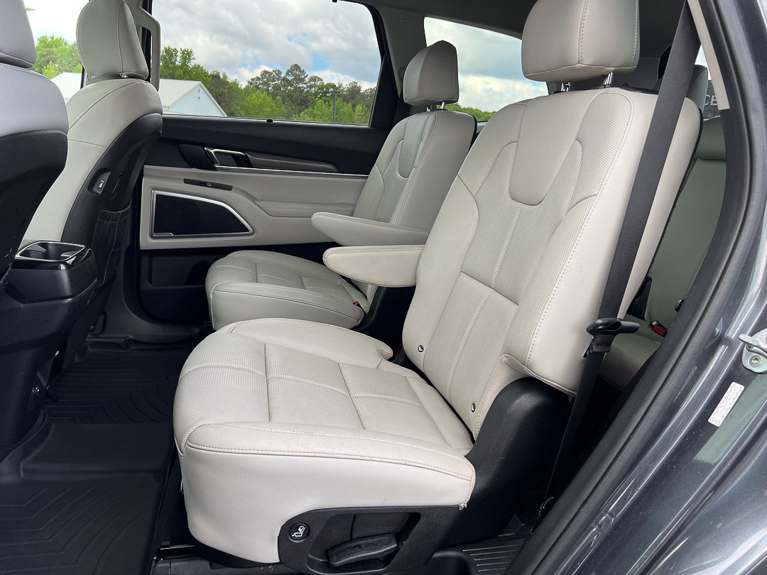 Used 2020 Kia Telluride EX w/ EX Premium Package AWD/4WD image 37