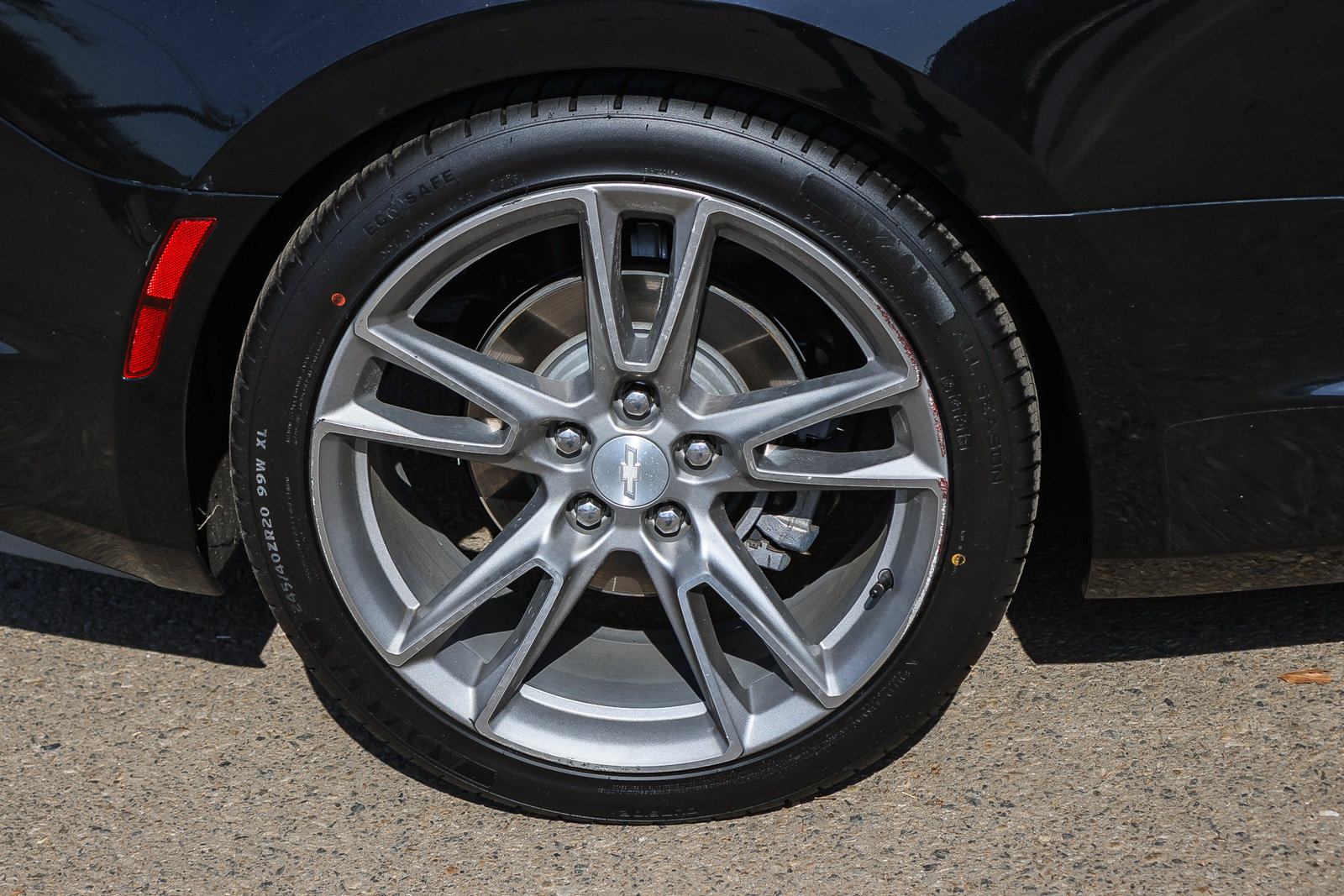 Used 2021 Chevrolet Camaro LT w/ RS Package RWD image 13