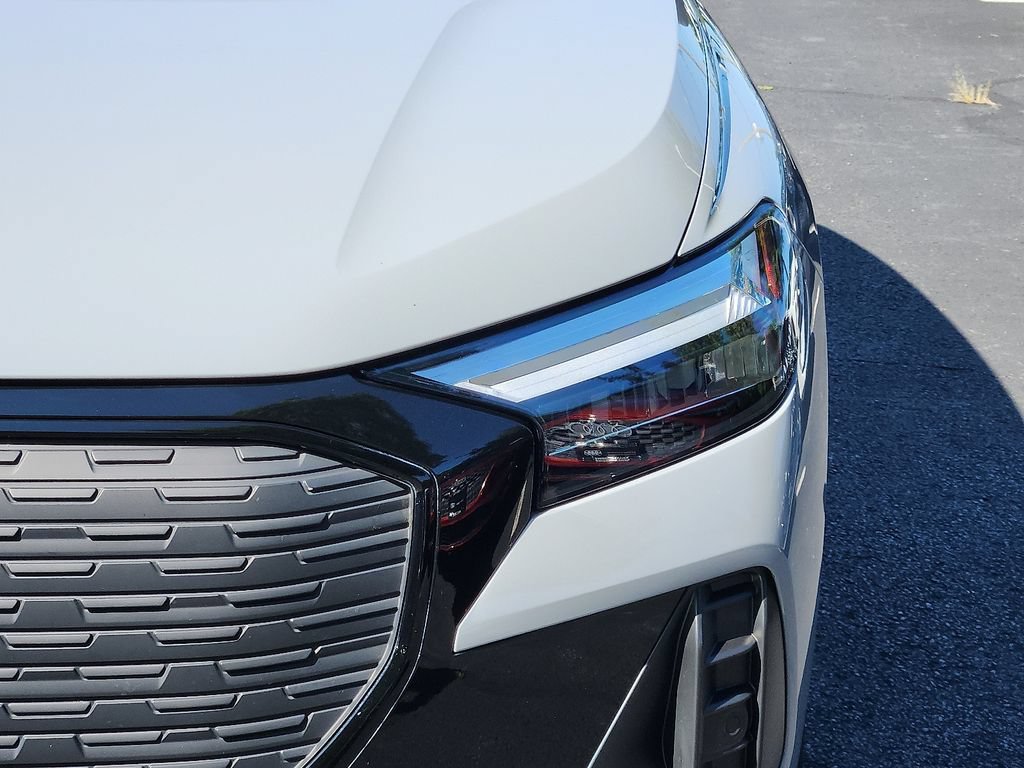 Certified 2025 Audi Q4 e-tron Premium Plus w/ Premium Plus RWD image 15