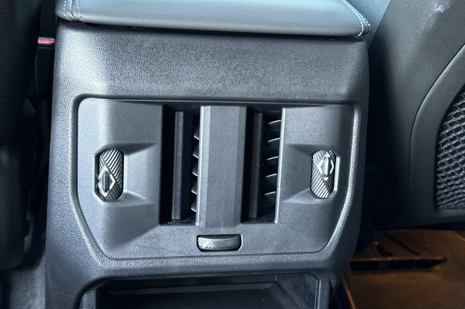 Used 2025 BMW X3 xDrive30i image 16