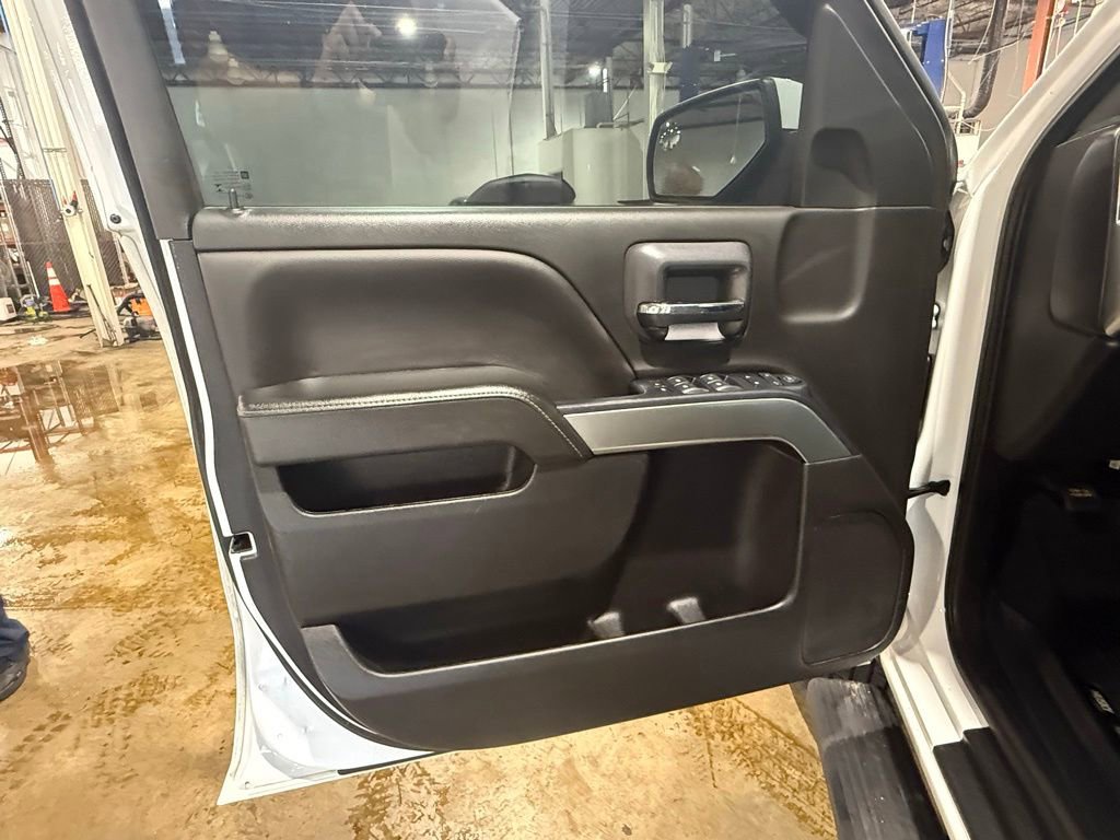 Used 2019 Chevrolet Silverado 2500 LT AWD/4WD image 32