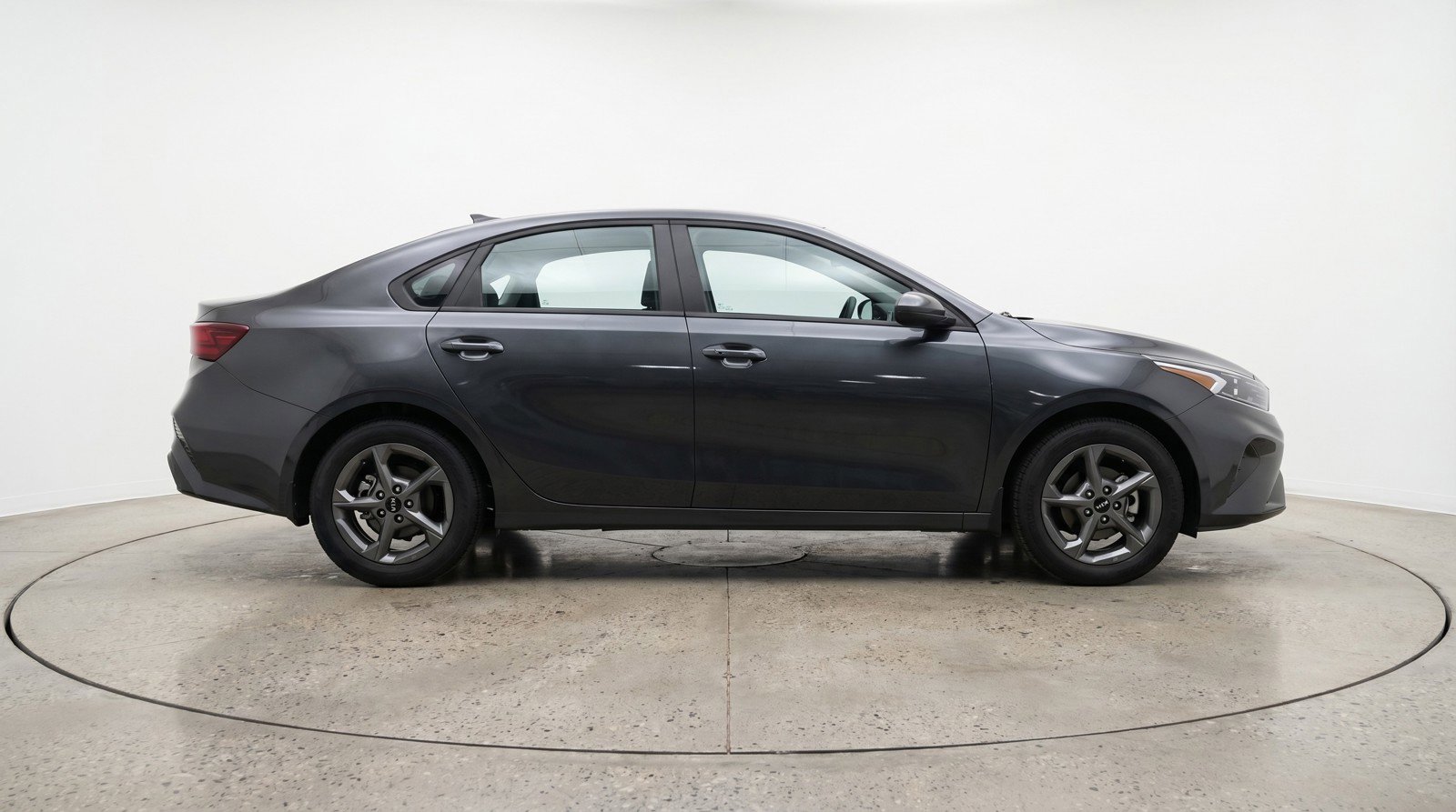 Used 2025 Kia K4 FWD image 11