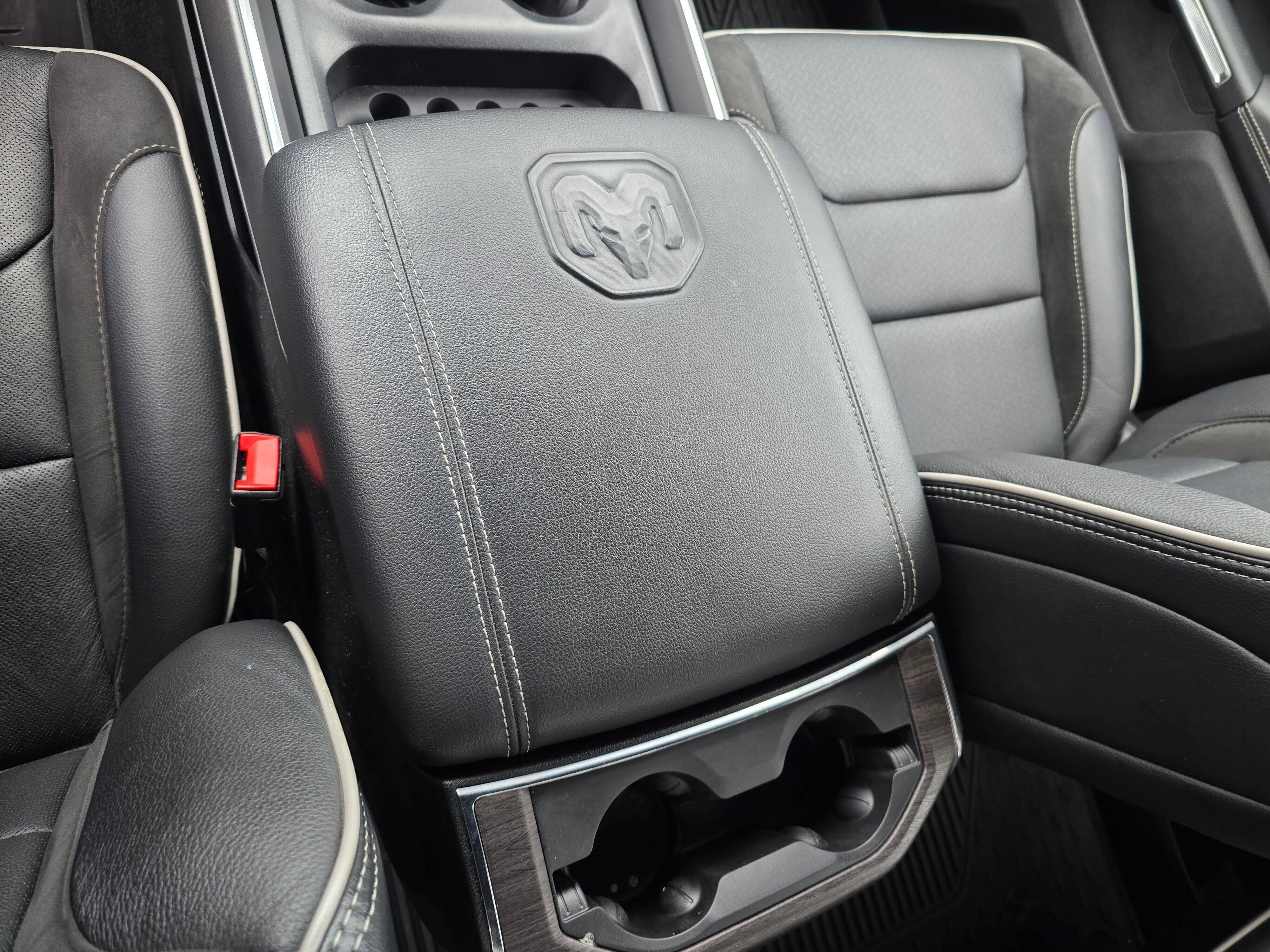 Used 2025 RAM 1500 Laramie w/ Sport Appearance Package image 25