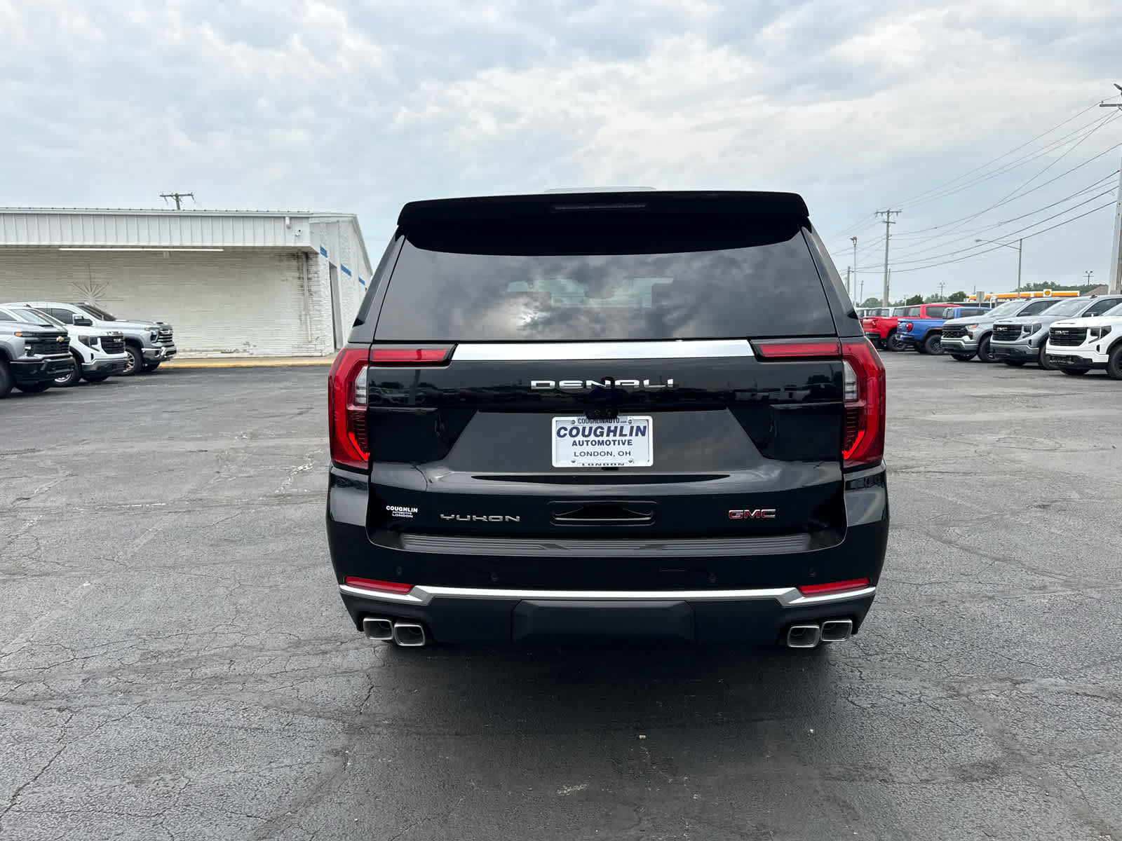 New 2026 GMC Yukon Denali w/ Advanced Technology Package AWD/4WD image 4