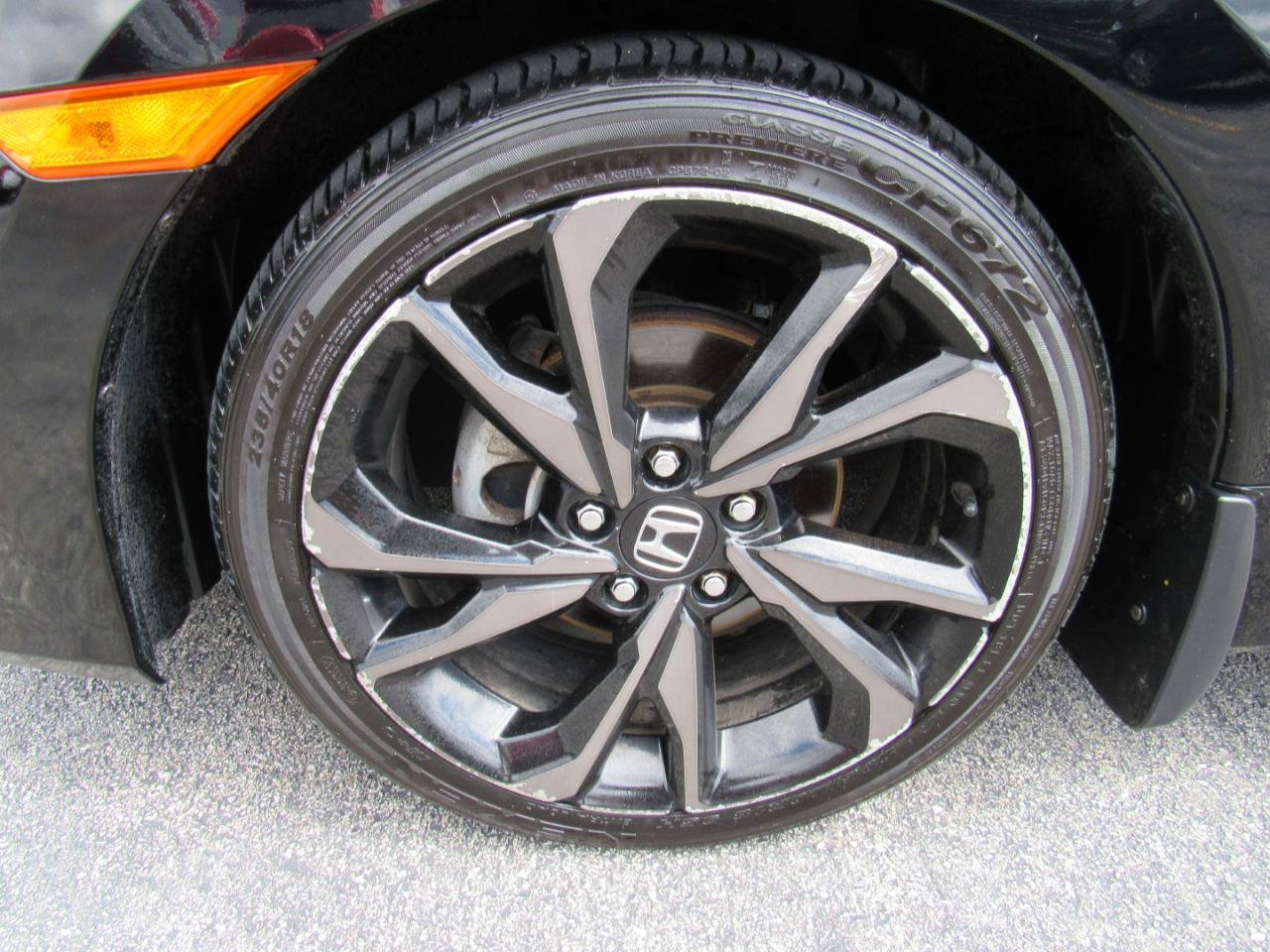 Used 2019 Honda Civic Sport image 9