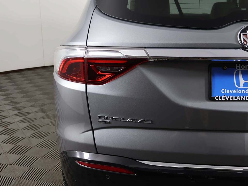 Used 2023 Buick Enclave Essence w/ Experience Buick Package AWD/4WD image 17