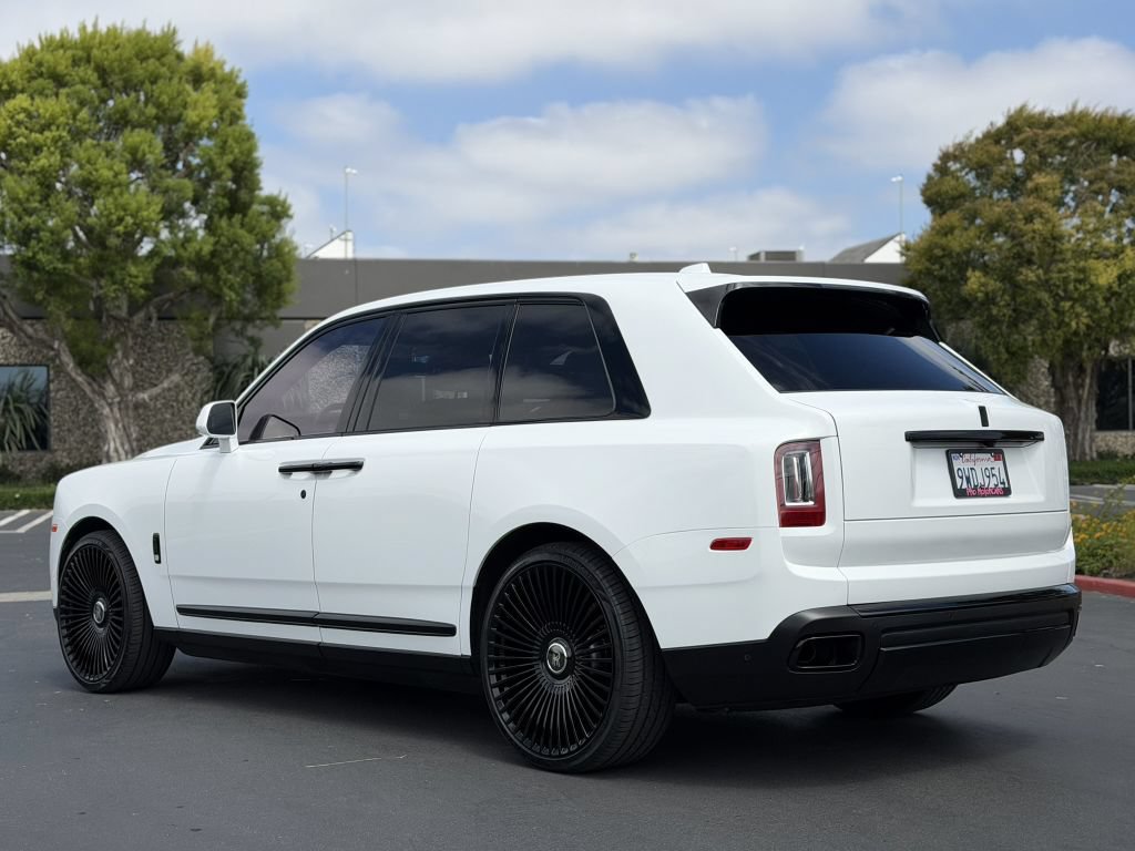 Used 2021 Rolls-Royce Cullinan AWD/4WD image 15