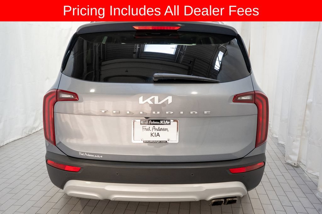 Used 2022 Kia Telluride S FWD image 4