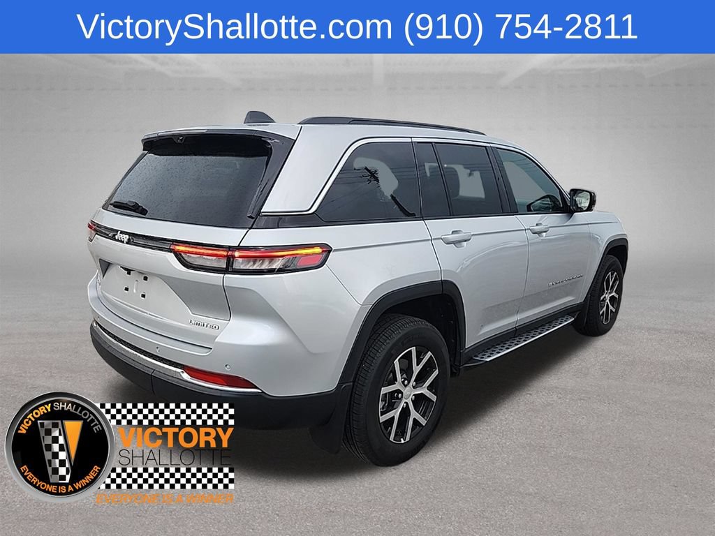 Certified 2025 Jeep Grand Cherokee Limited w/ Luxury Tech Group II AWD/4WD image 28