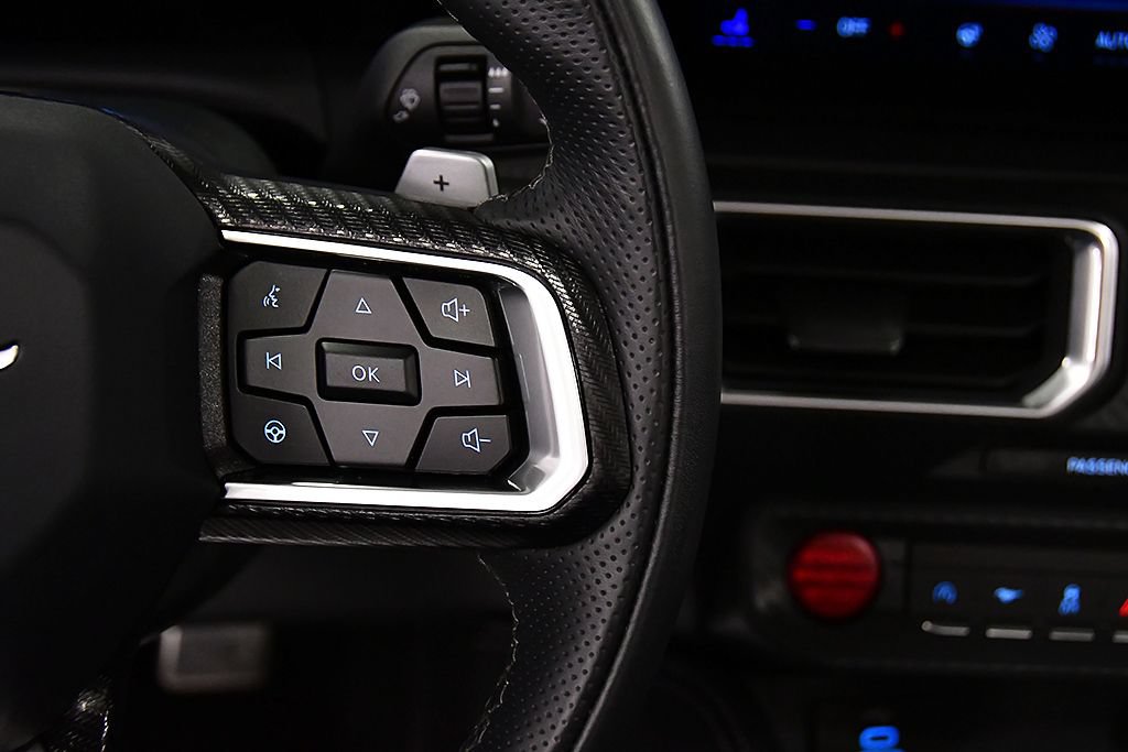 Used 2025 Ford Mustang GT Premium RWD image 20