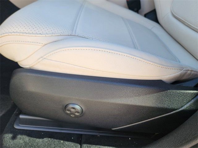 Certified 2026 Mercedes-Benz GLC 300 4MATIC image 9