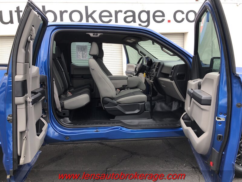 Used 2018 Ford F150 XL w/ Equipment Group 101A Mid AWD/4WD image 17