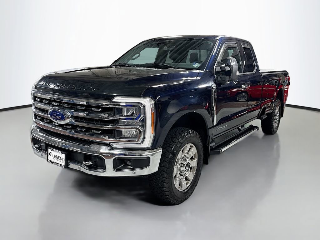 Used 2023 Ford F350 Lariat w/ Tow Technology Package AWD/4WD image 1