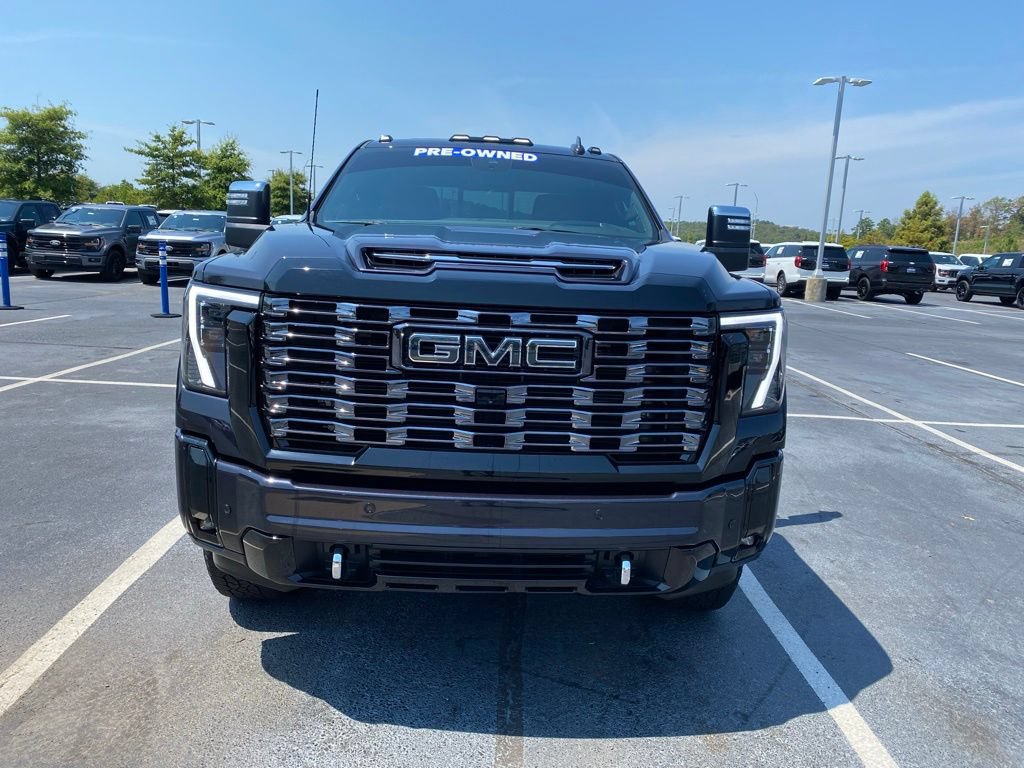 Used 2025 GMC Sierra 2500 Denali Ultimate w/ Max Trailering Package AWD/4WD image 2