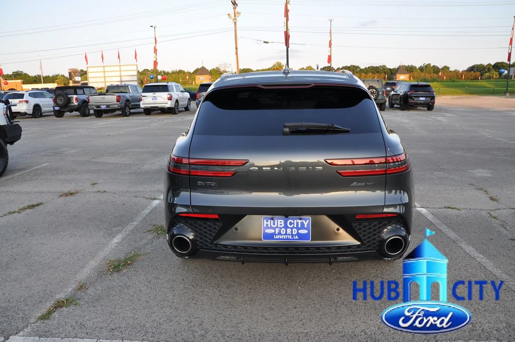 Used 2022 Genesis GV70 3.5T Sport w/ Sport Prestige Package AWD/4WD image 4