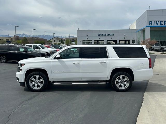 Used 2015 Chevrolet Suburban LT w/ Luxury Package image 20