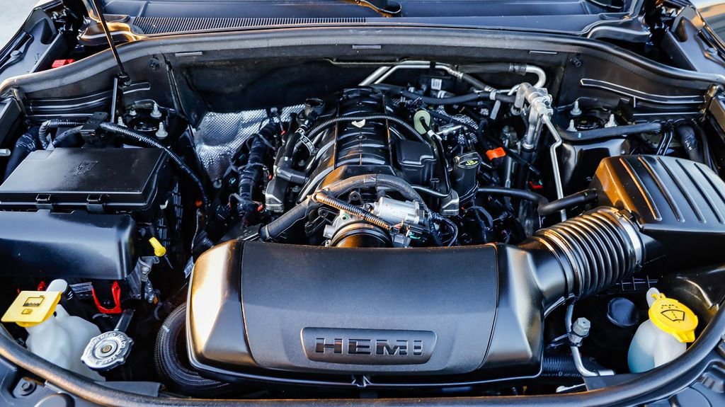 Used 2025 Dodge Durango R/T image 33