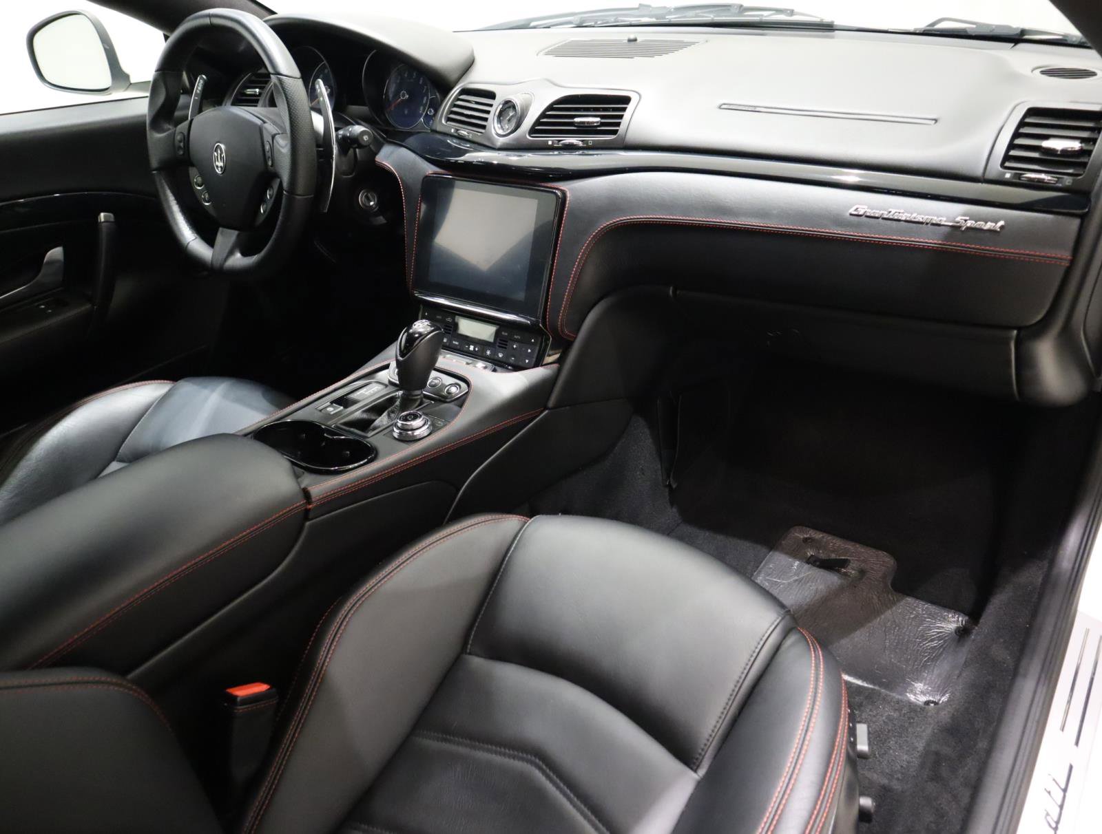 Used 2018 Maserati GranTurismo Sport image 14