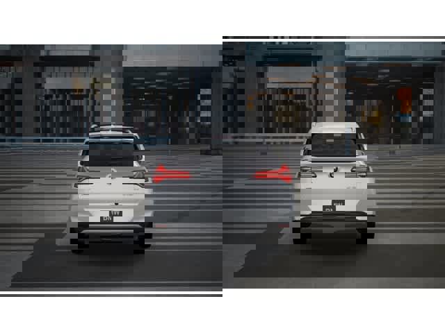 Used 2026 BMW X3 xDrive30 w/ Premium Package image 5