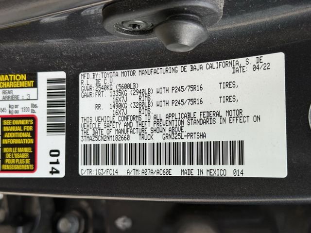 Used 2022 Toyota Tacoma SR5 RWD image 32
