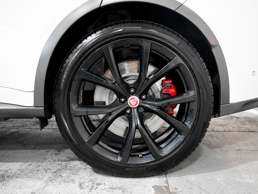 Used 2020 Jaguar F-PACE SVR AWD/4WD image 41