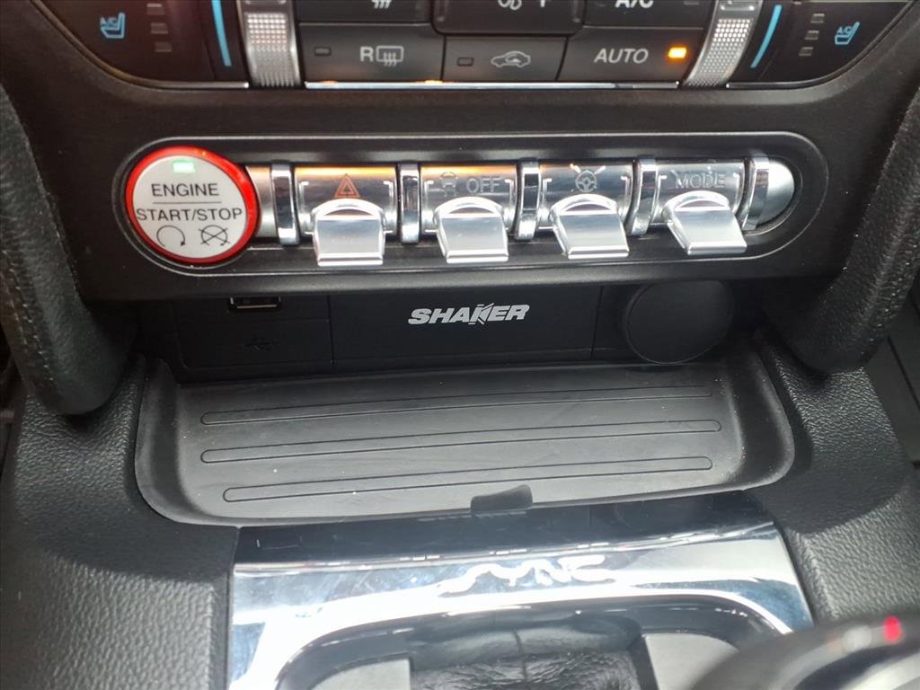 Used 2016 Ford Mustang Premium image 12