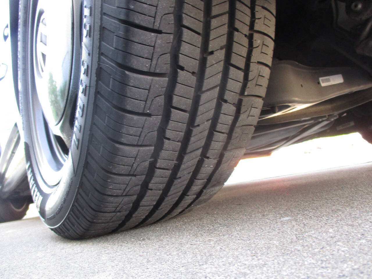 Used 2013 Volkswagen Beetle 2.5 FWD image 28