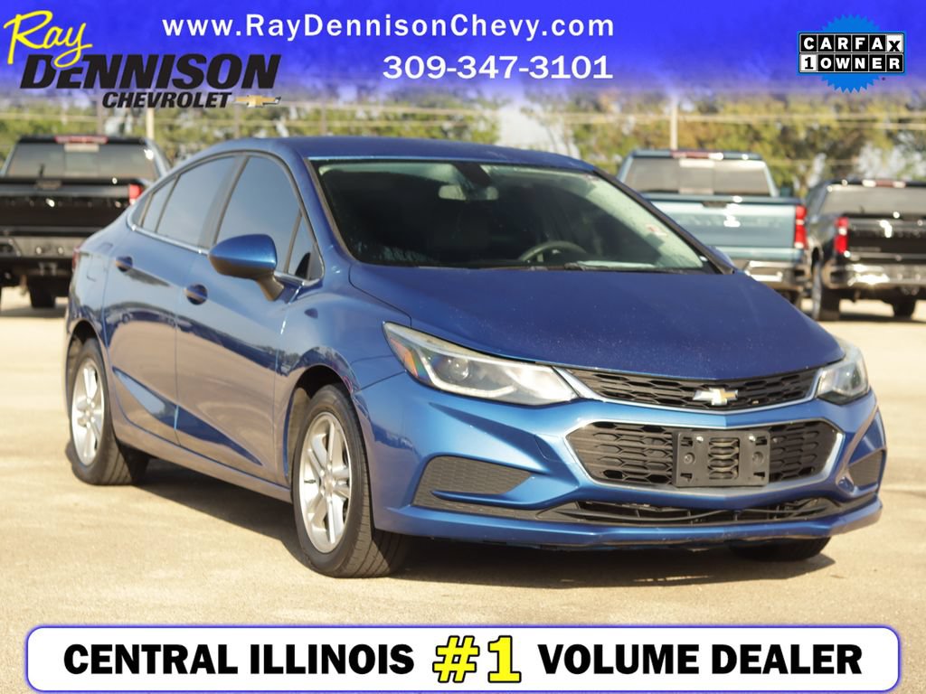 Used 2018 Chevrolet Cruze LT w/ Convenience Package FWD image 1