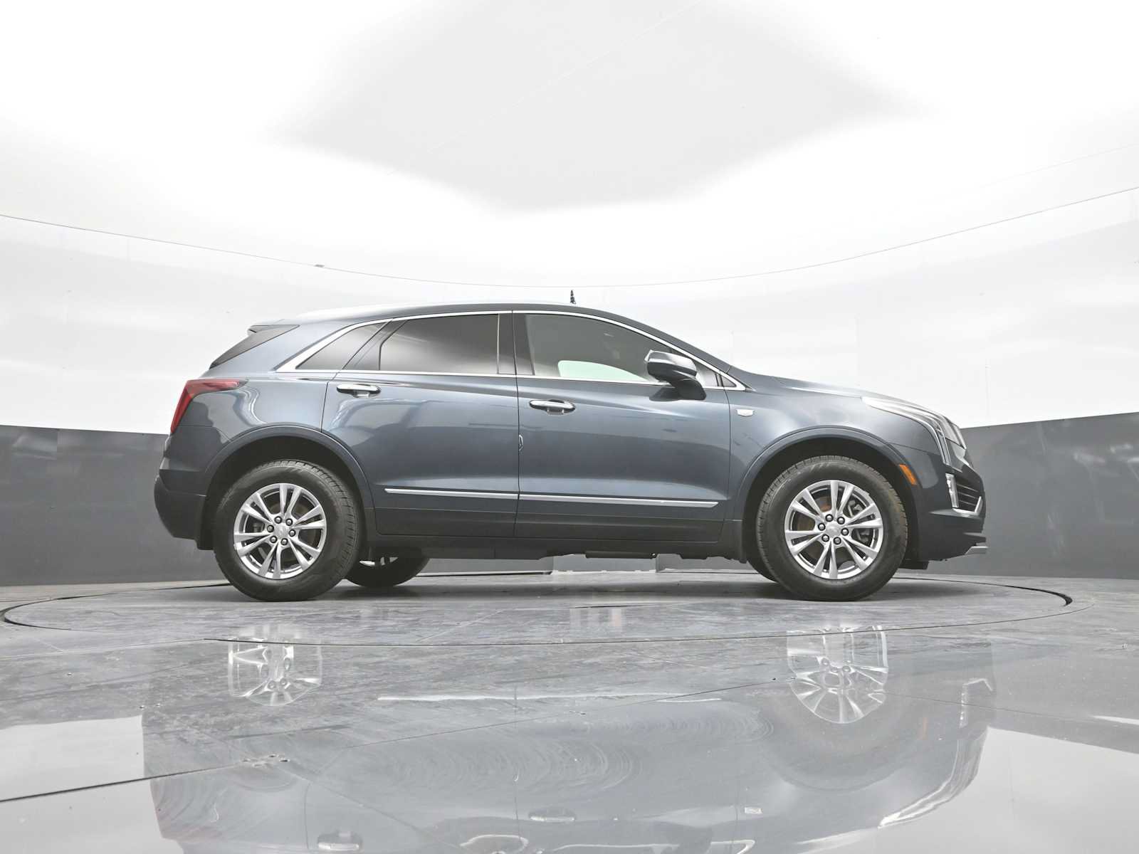 Used 2020 Cadillac XT5 Premium Luxury AWD/4WD image 47