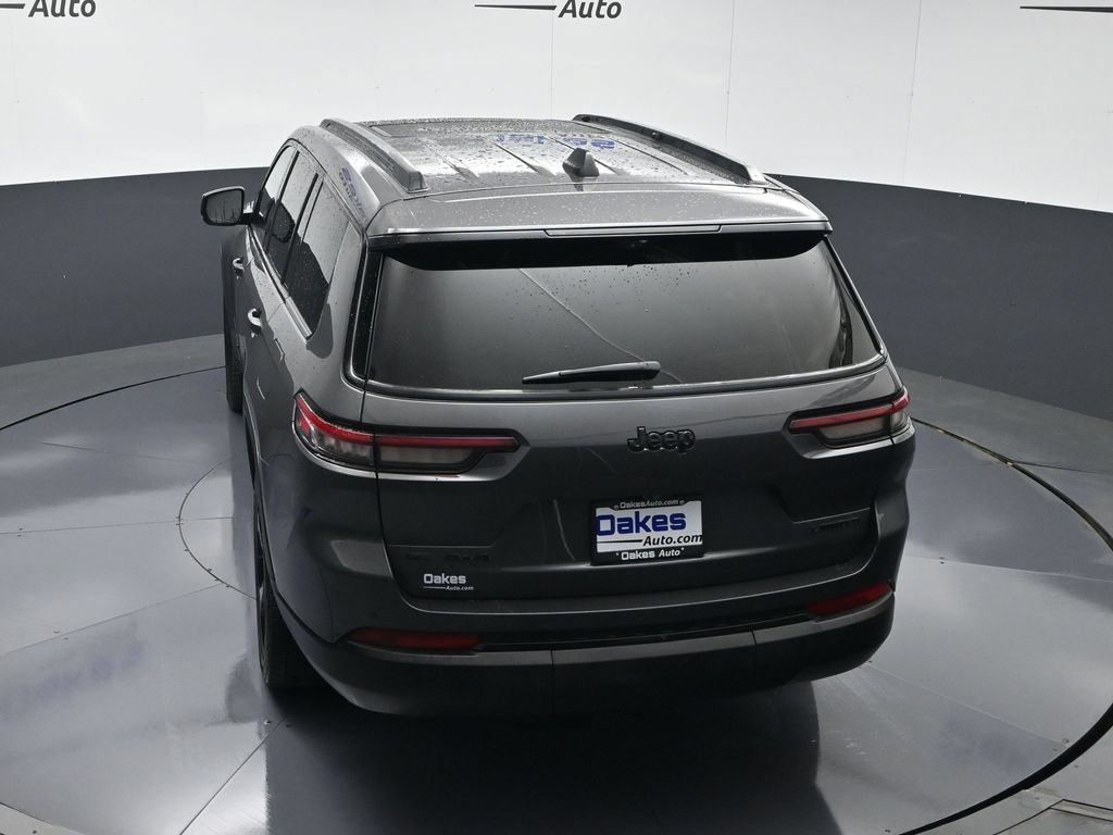 Used 2022 Jeep Grand Cherokee L Limited w/ Luxury Tech Group II AWD/4WD image 53