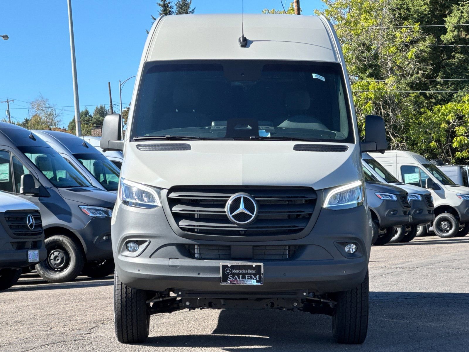 New 2026 Mercedes-Benz Sprinter 144 Cargo image 9