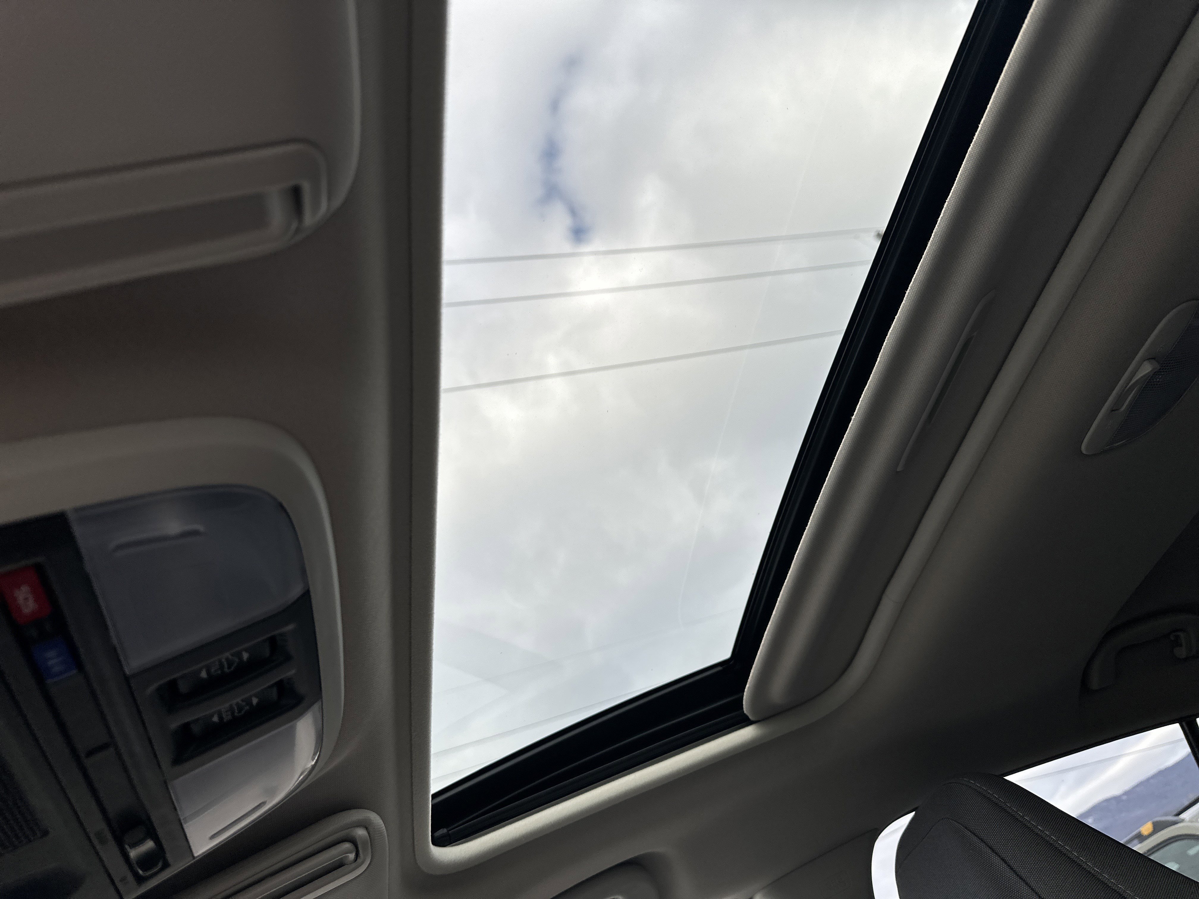 Certified 2025 Subaru Crosstrek 2.0i Premium image 29