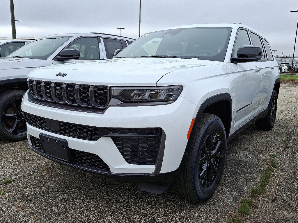 New 2026 Jeep Grand Cherokee L 4WD image 1