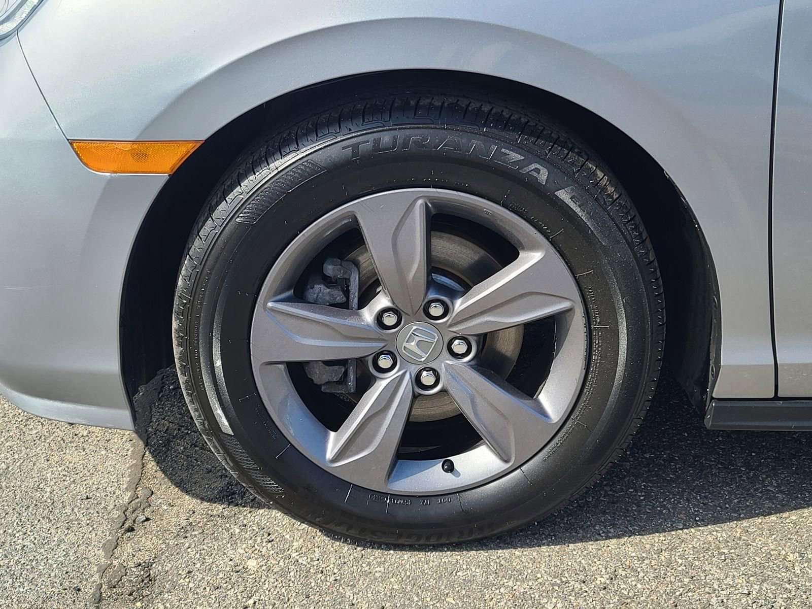 Used 2022 Honda Odyssey EX image 31