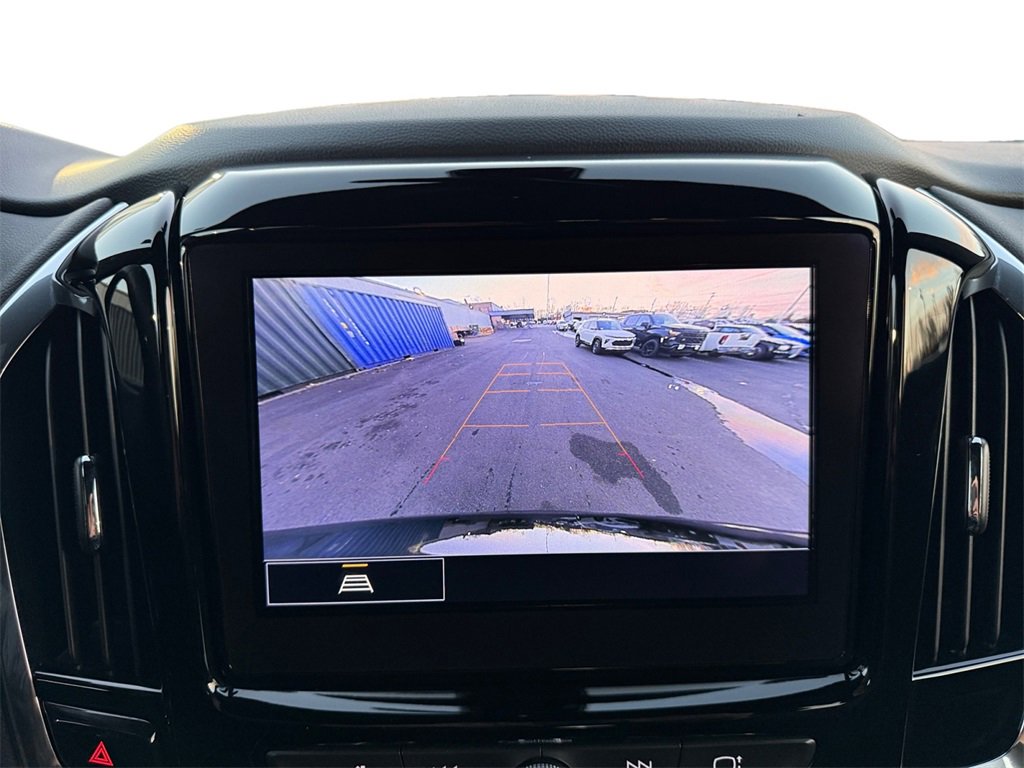Used 2023 Chevrolet Traverse LT w/ LPO, Floor Liner Package image 15