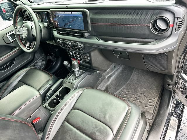 Used 2024 Jeep Wrangler Unlimited Rubicon AWD/4WD image 30