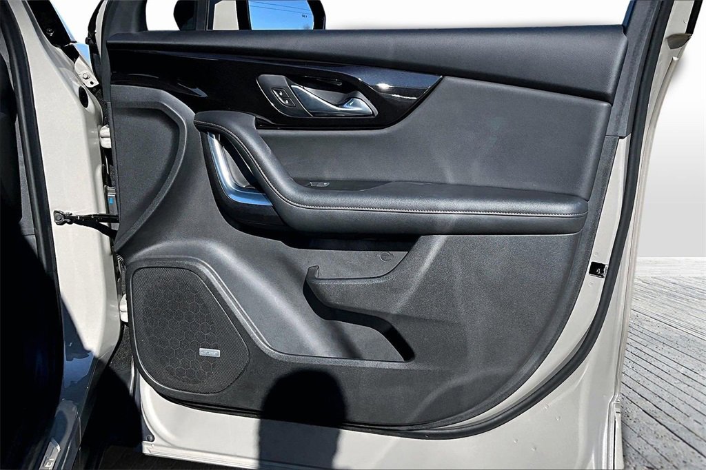 Used 2021 Chevrolet Blazer Premier w/ Driver Confidence II Package image 19