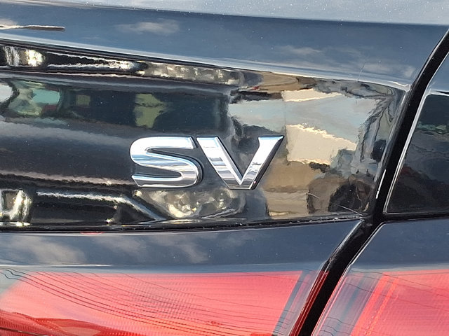 Used 2020 Nissan Versa SV image 30