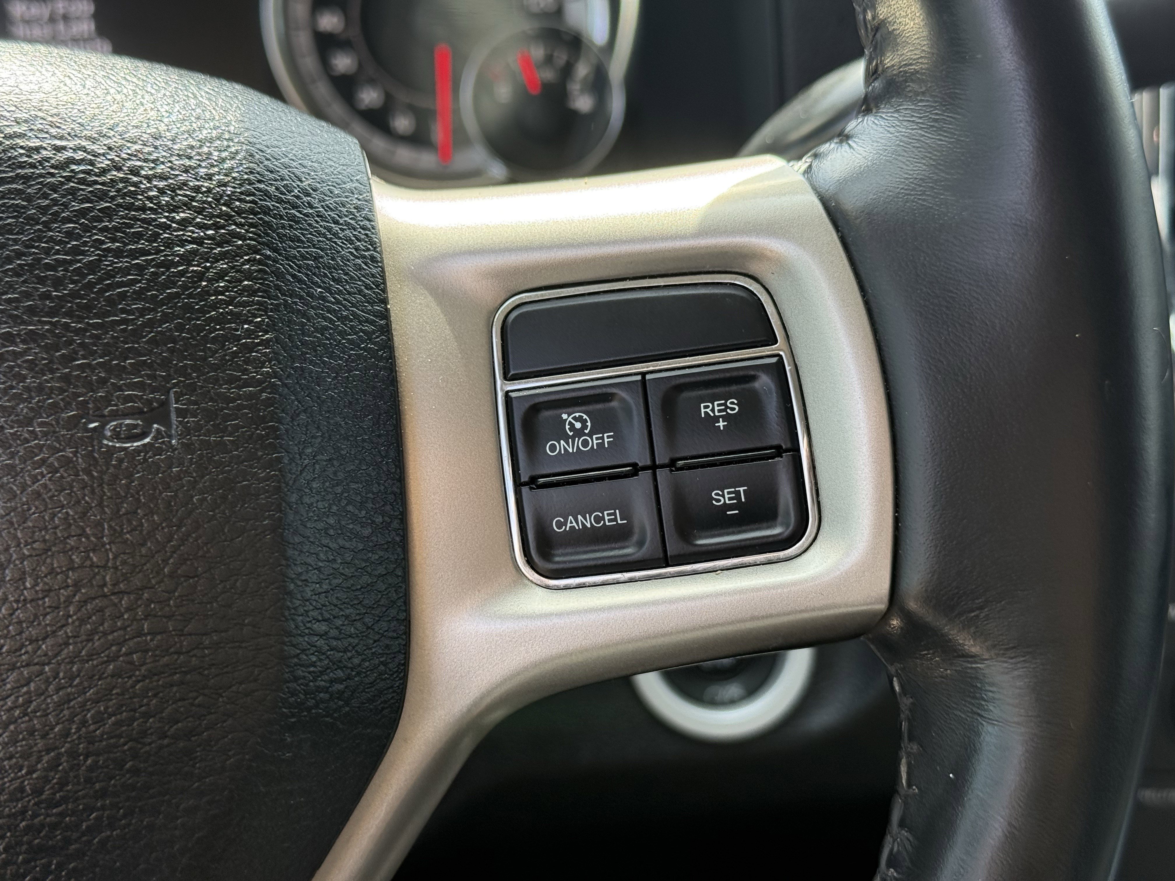 Used 2018 RAM 2500 Laramie image 16