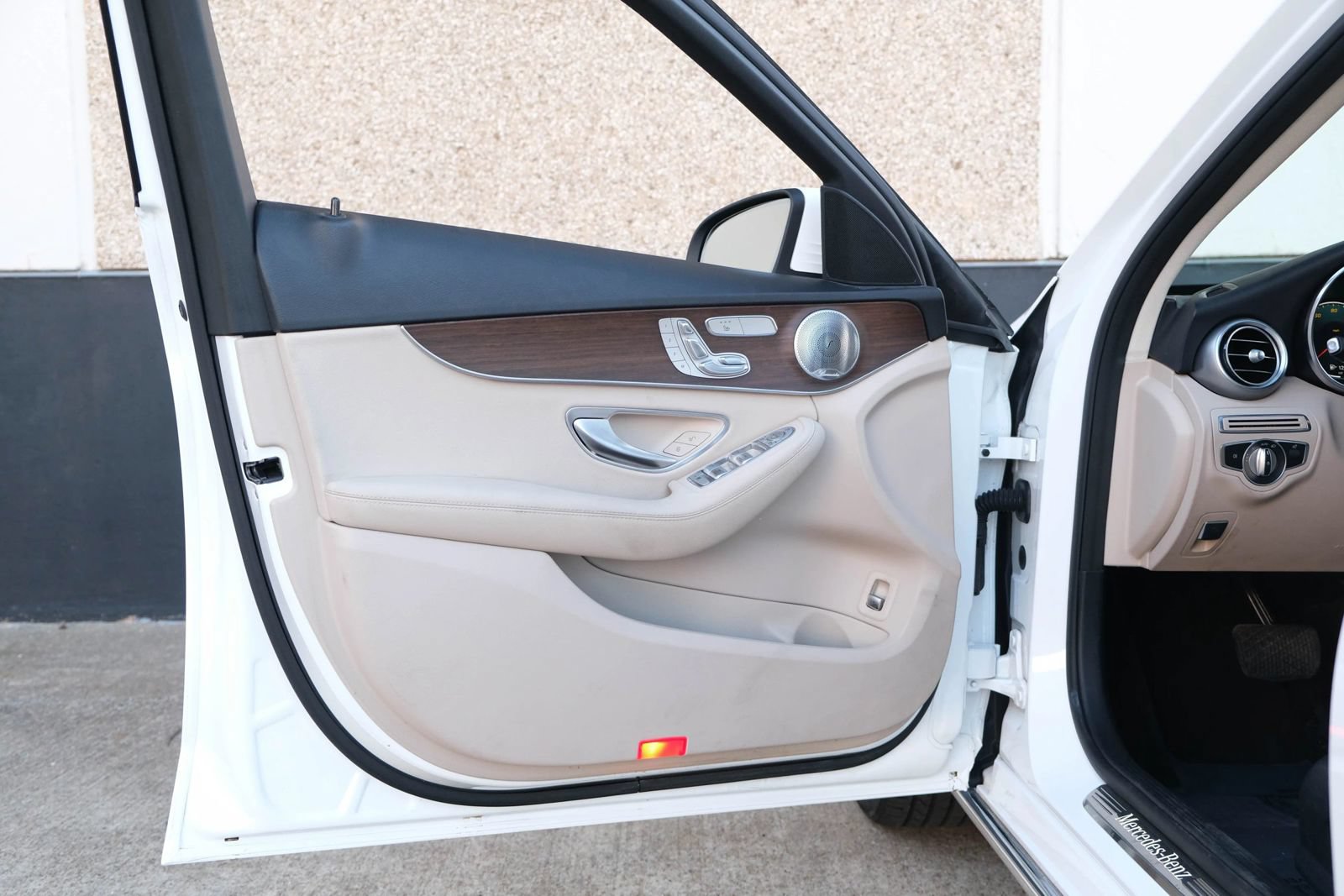 Used 2021 Mercedes-Benz C 300 4MATIC Sedan w/ Premium Package image 19