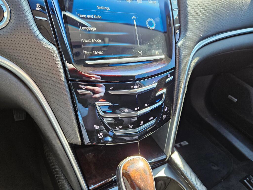 Used 2017 Cadillac XTS Luxury image 31