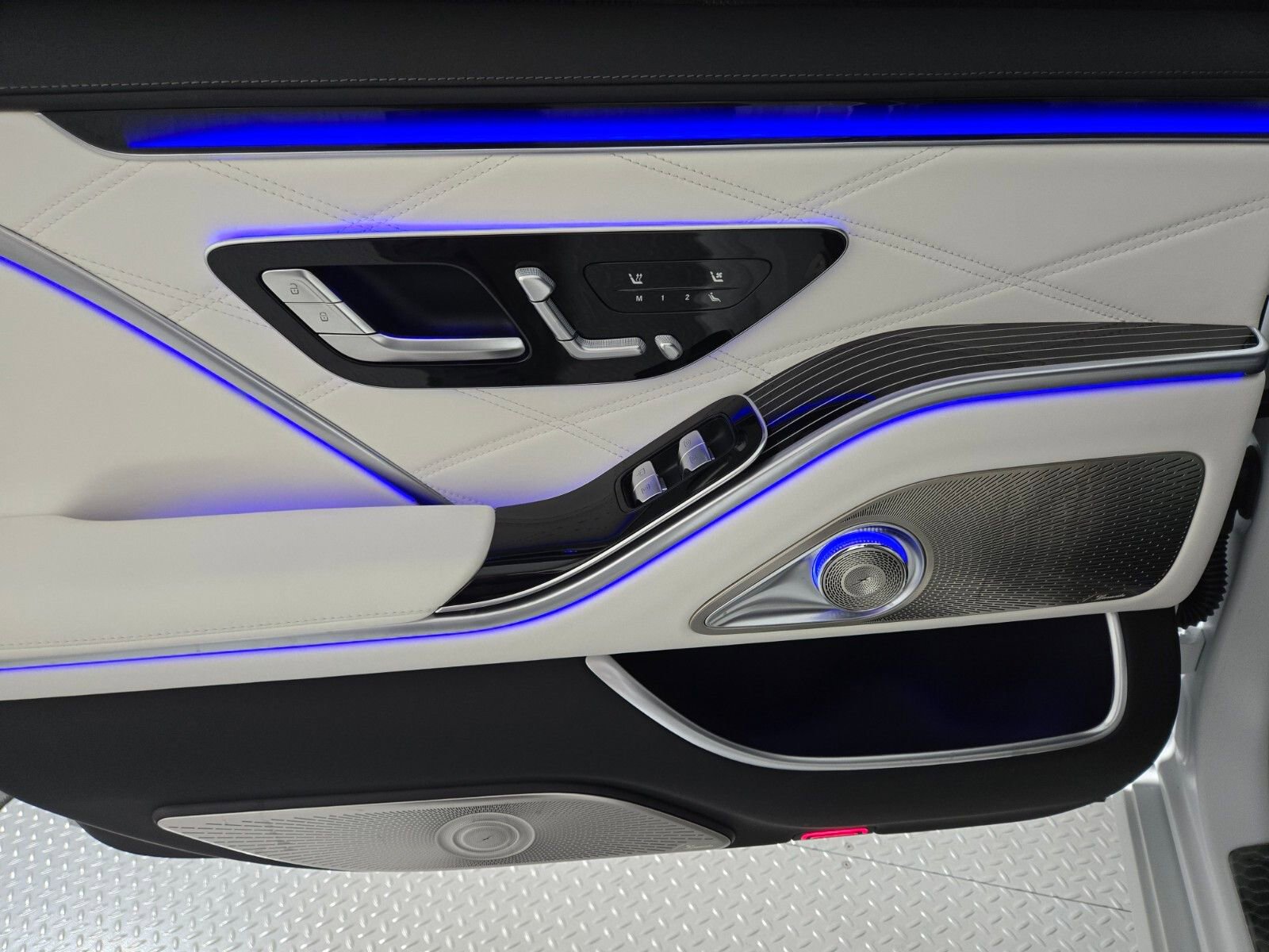 Used 2026 Mercedes-Benz Maybach S 680 4MATIC image 23
