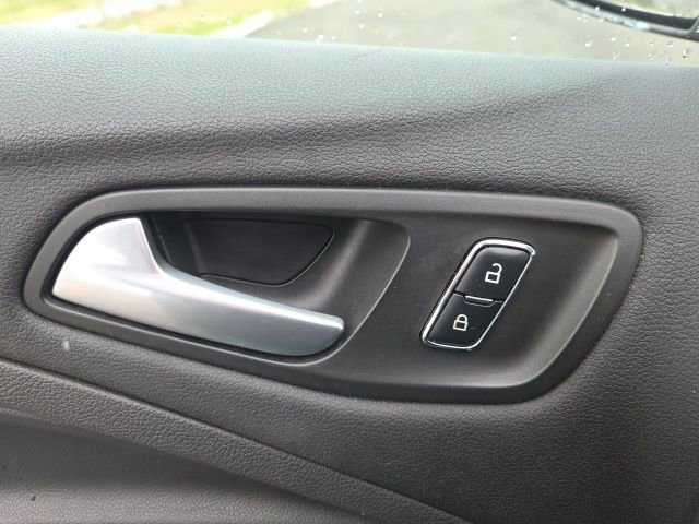 Used 2015 Ford C-MAX SEL w/ Equipment Group 302A image 25