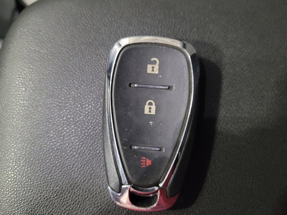 Used 2019 Chevrolet Equinox LS w/ LS Convenience Package image 32