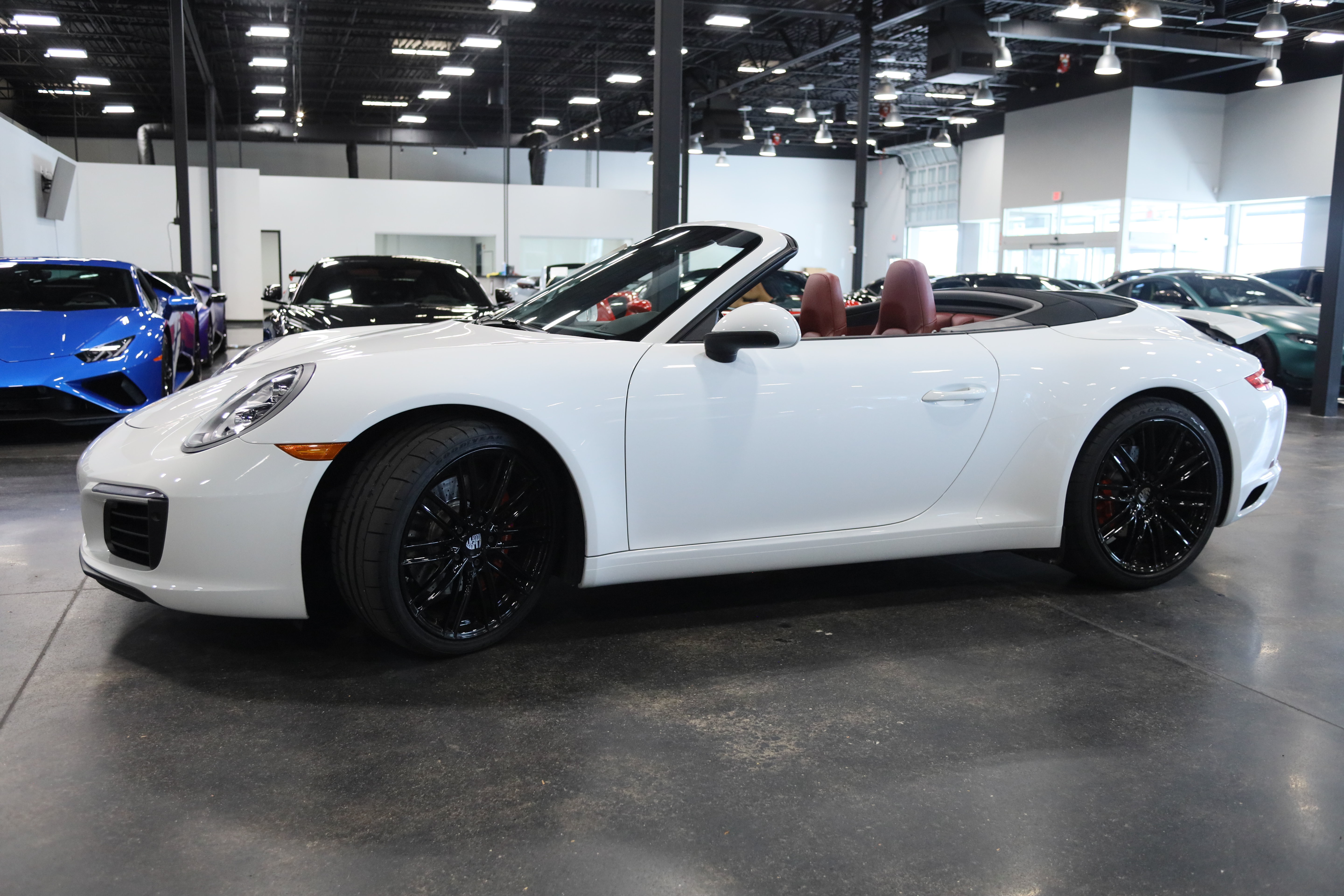 Used 2018 Porsche 911 Carrera S RWD image 10