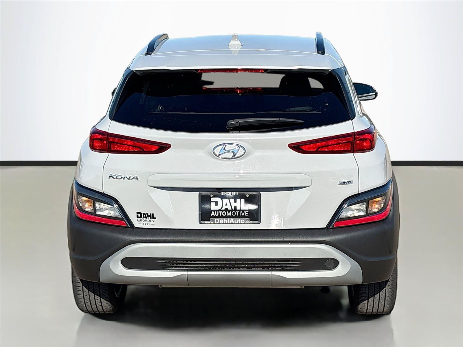 Certified 2023 Hyundai Kona SEL AWD/4WD image 12