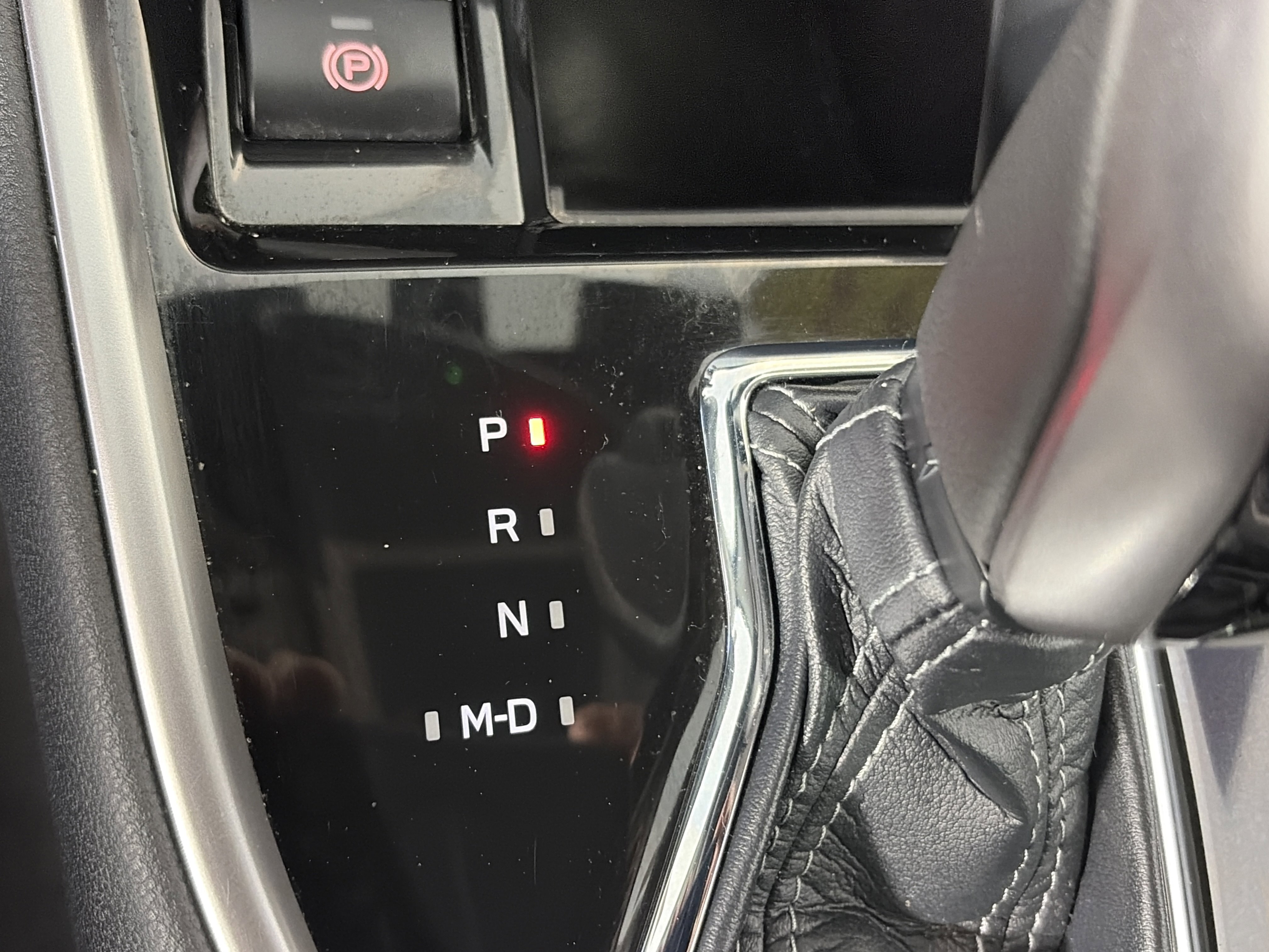 Used 2023 Subaru Outback Limited AWD/4WD image 33