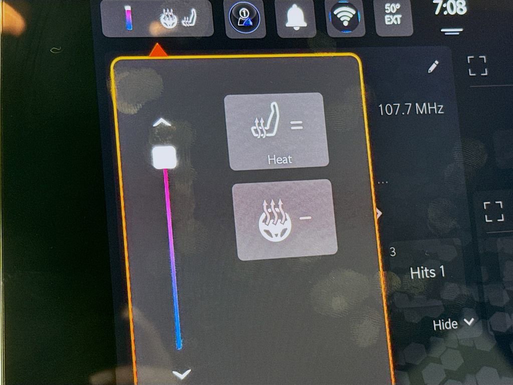 Used 2025 Jeep Compass Latitude w/ Altitude Special Edition image 22