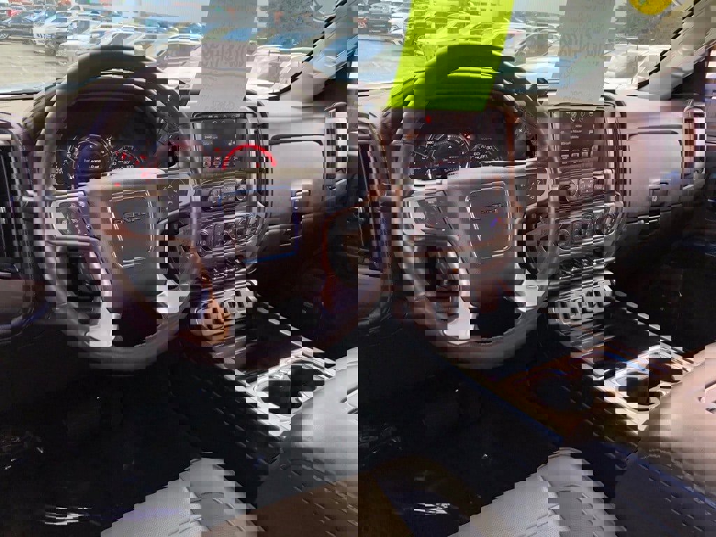 Used 2016 GMC Sierra 2500 Denali w/ Duramax Plus Package image 17