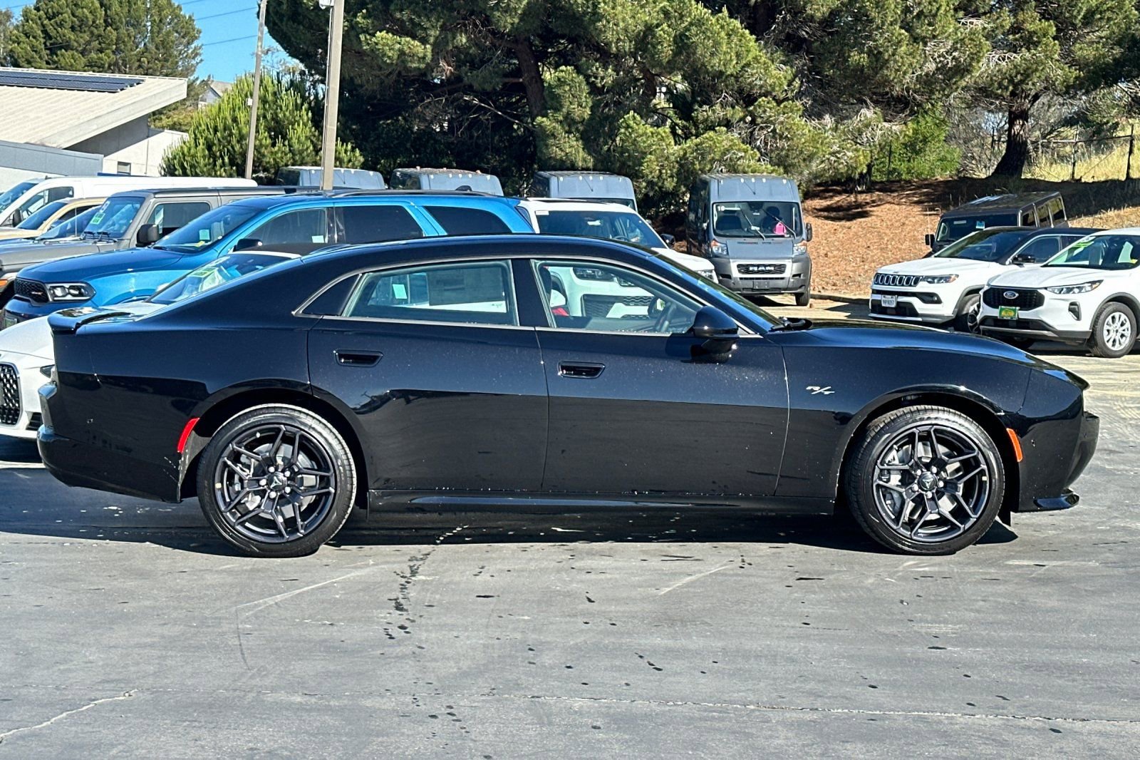 New 2026 Dodge Charger R/T AWD/4WD image 3